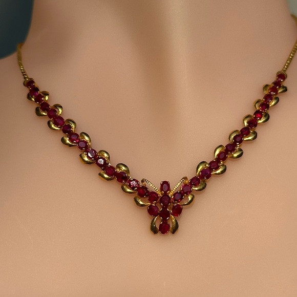 Burmese Ruby Necklace in 18 K solid gold - Picture 4 of 12